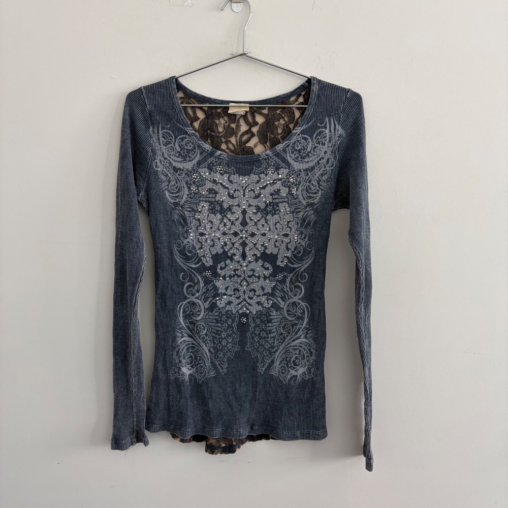 Daytrip Womens Gray Thermal Lace Back Rhinestone Graphic Long Sleeve Top Small
